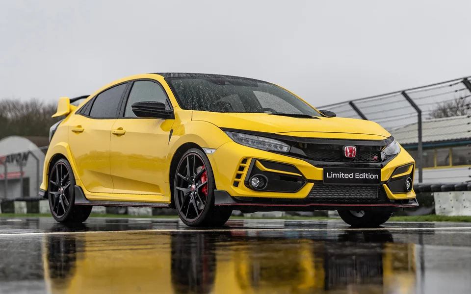 Honda Civic in list of Compact Cars in the Most Popular Cars in Dubai