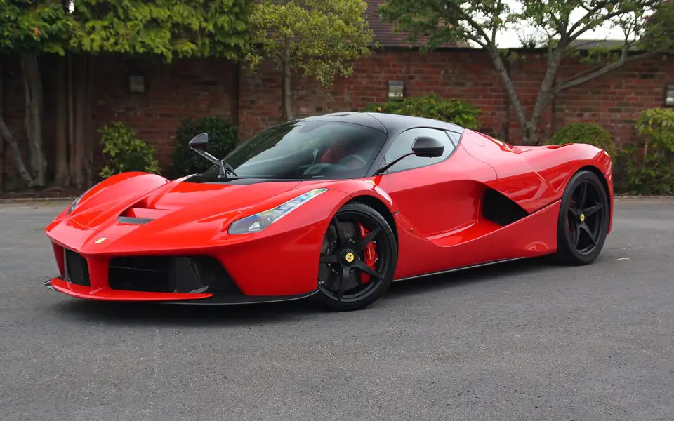 most expensive cars in Dubai, Ferrari la Ferrari exotic car