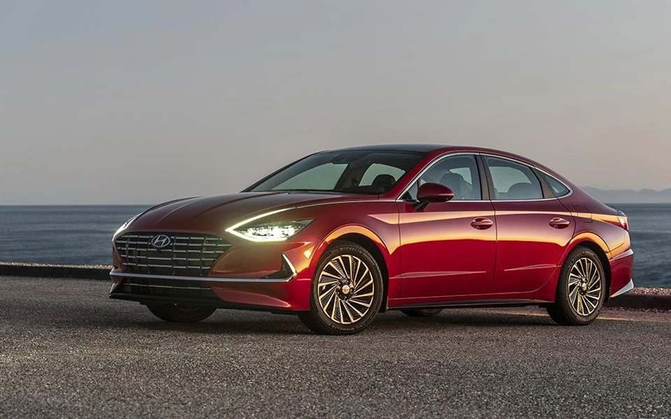 Hyundai Sonata Hybrid is one of the cheapest hybrid cars in the UAE is one of the cheapest hybrid cars in the UAE