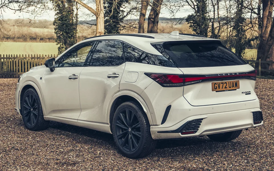 Lexus RX 450h is one of the cheapest hybrid cars in the UAE is one of the cheapest hybrid cars in the UAE