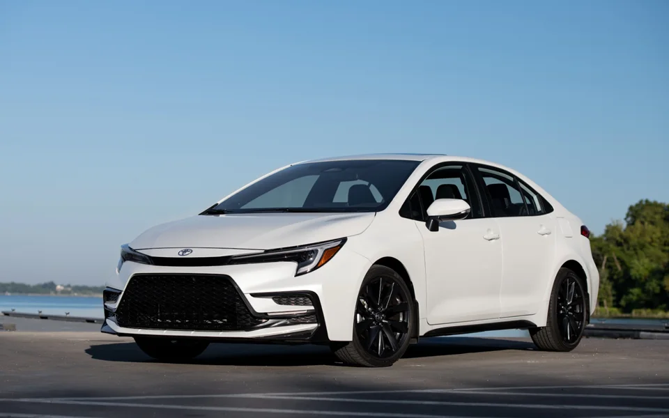 Toyota Corolla is the Best Sedans Cheap Used Cars in UAE