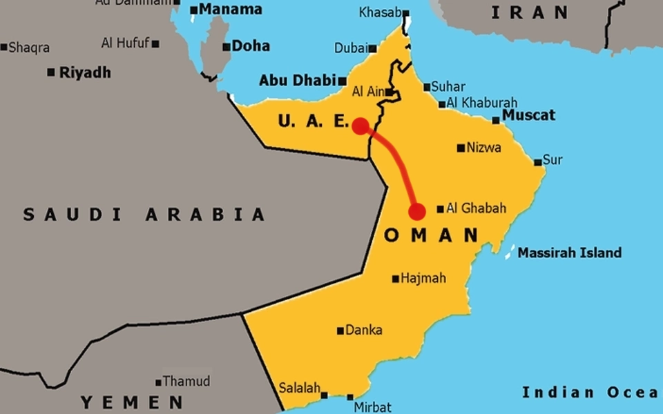 كلّ ما تحتاج معرفته للقيام برحلة برّية من دبي إلى عُمان