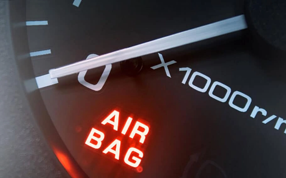 airbag system check including SRS light and dashboard signs