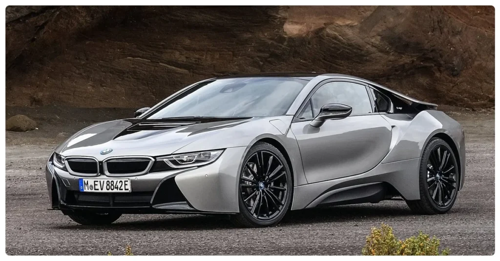 Top 10 Luxury Sports Cars in UAE- BMW i8