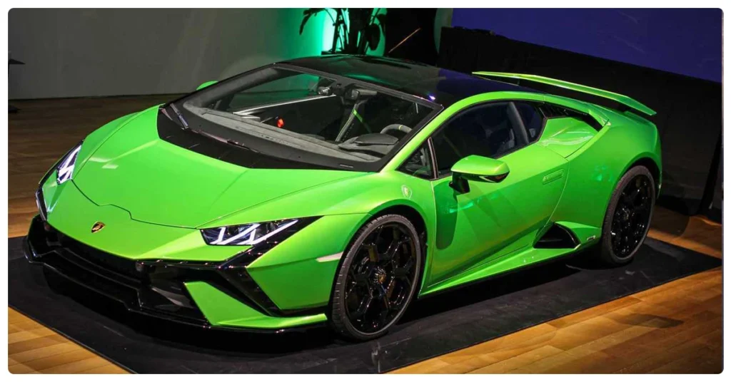 Top 10 Luxury Sports Cars in UAE- Lamborghini Huracán